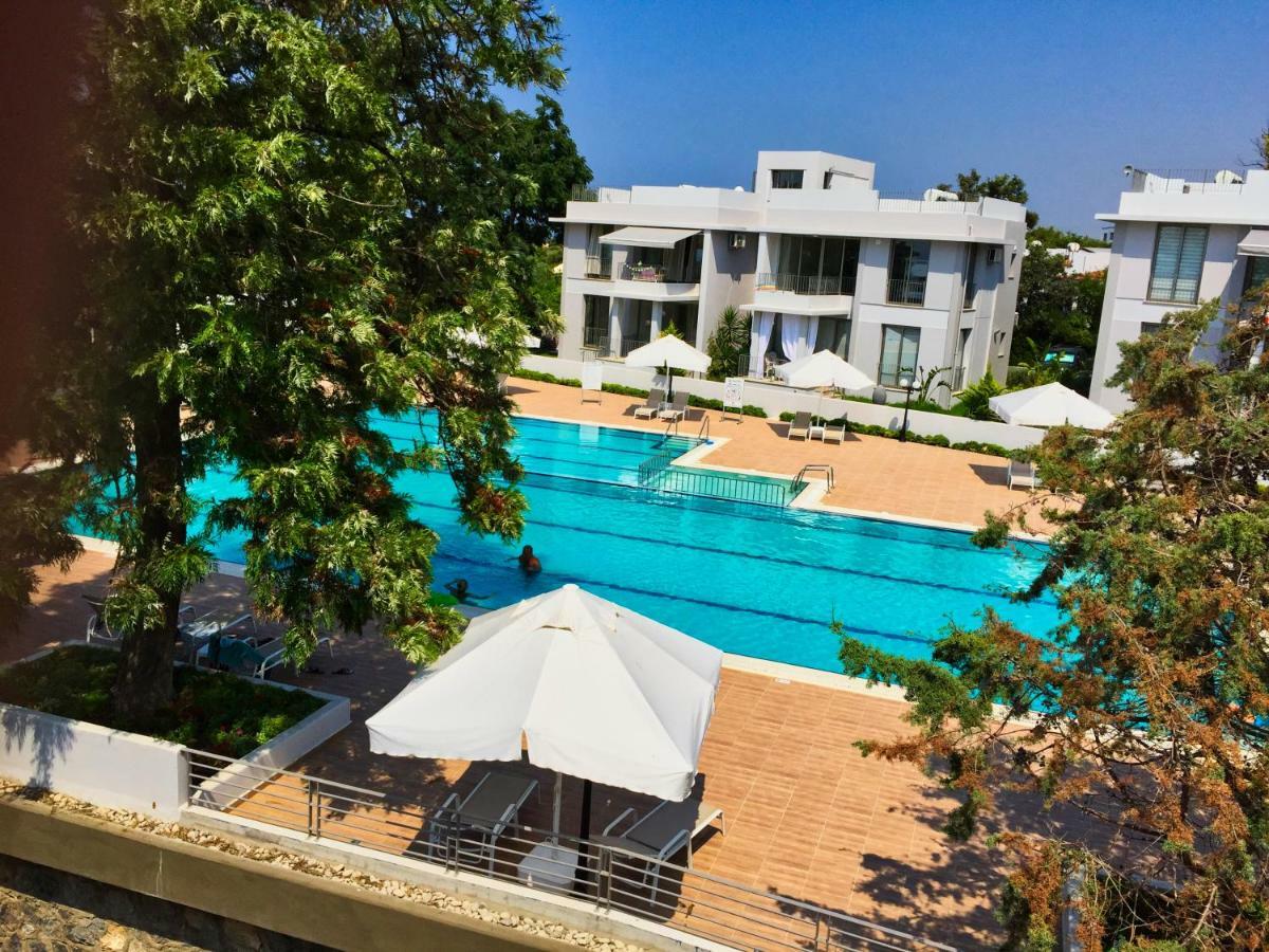 Milos Park Home - Alsancak Karavas  Екстер'єр фото